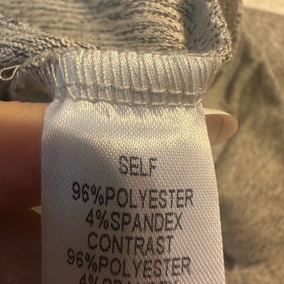 Easel Women's Heathered Tan /Gray V-Neck Sweater - Picture 4 of 5